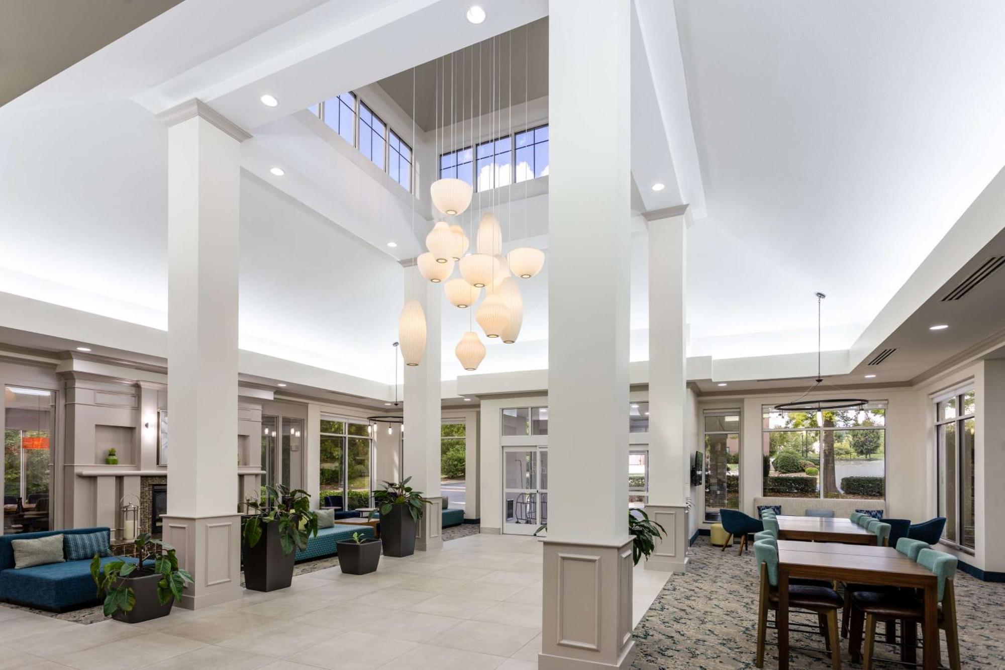 Hilton Garden Inn Winston-Salem/Hanes Mall Exterior foto
