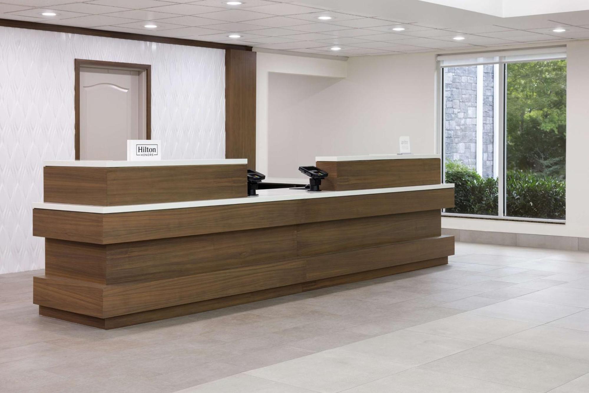 Hilton Garden Inn Winston-Salem/Hanes Mall Exterior foto